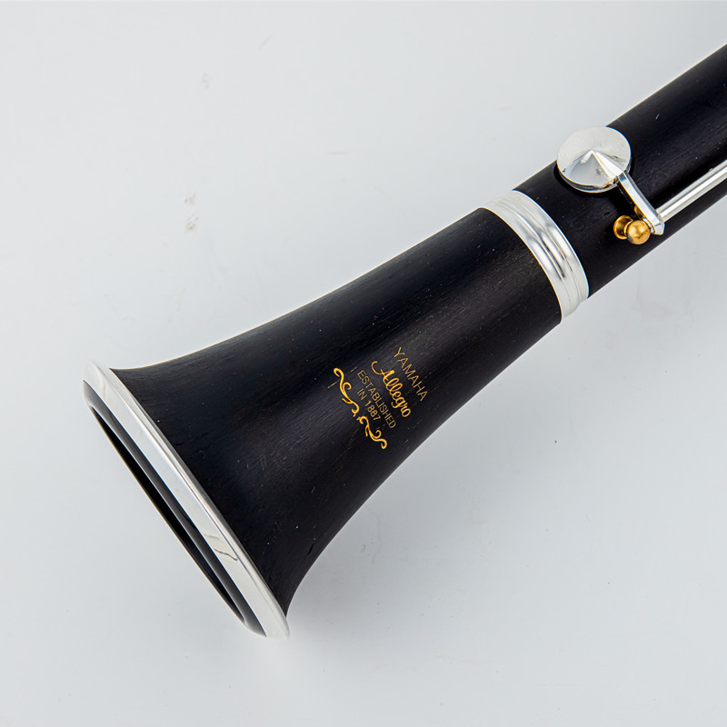 Musical Instrument Japan - Clarinette professionnelle en bois/bakélite avec étui,