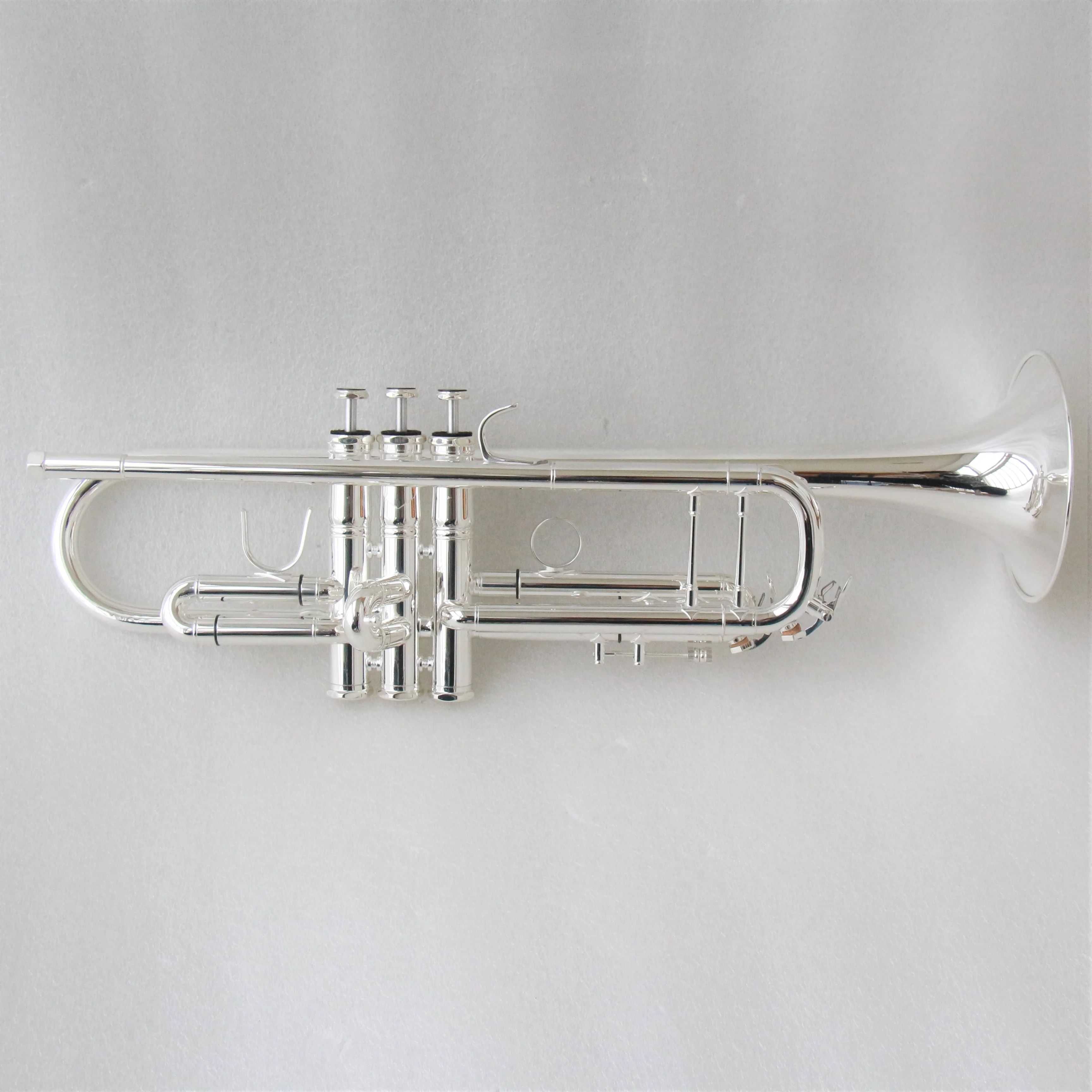 Trompette haut de gamme, instr - Musical Instrument Ending In A avis et prix